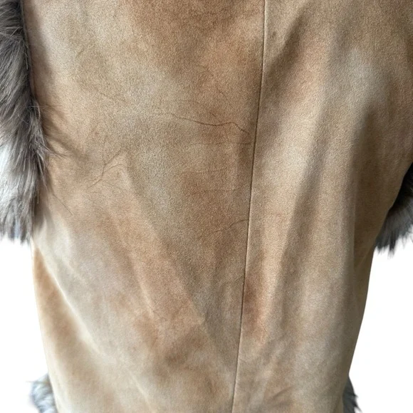 Sundance Leather Vest With Faux Fir Trim - Picture 5 of 9